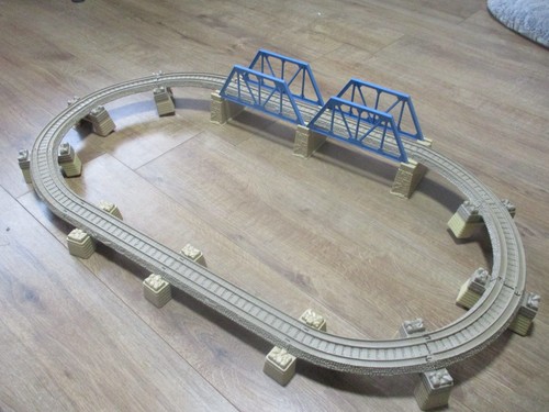 Trackmaster thomas the tank - trackmaster,