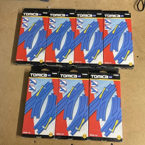 Tomy tomica hypercity turn out - turn,