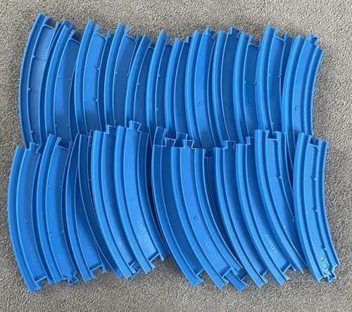 Tomy trackmaster curved track - curved,